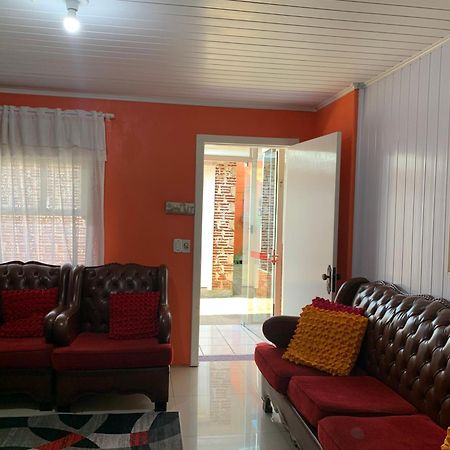 Orange House กาเนรา ภายนอก รูปภาพ